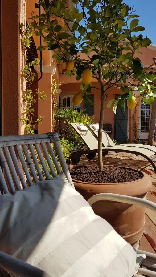 Pierres Blanches Bed & Breakfast Cotignac Ngoại thất bức ảnh